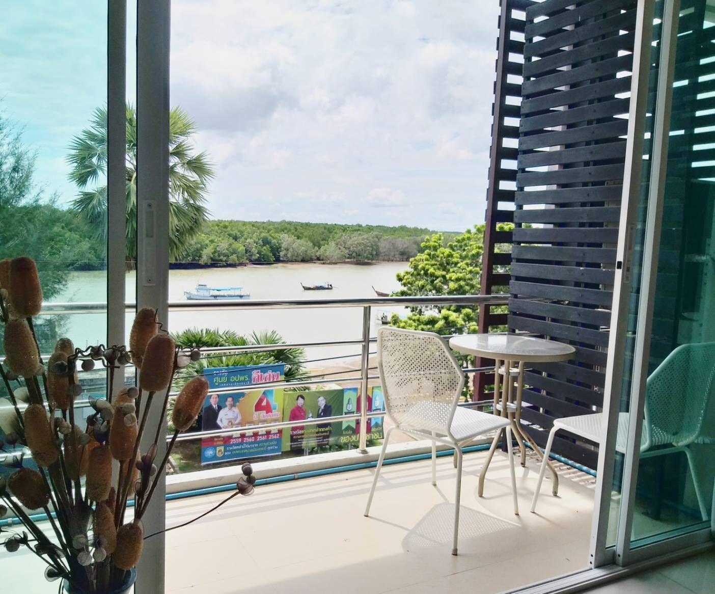 Krabi River View Hotel Exterior photo